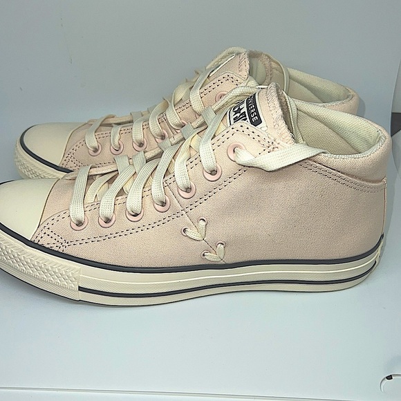 Converse Women’s CTAS Madison Mid Sneakers Pale Petal/Egret/Black Size 9.5 - Picture 8 of 14